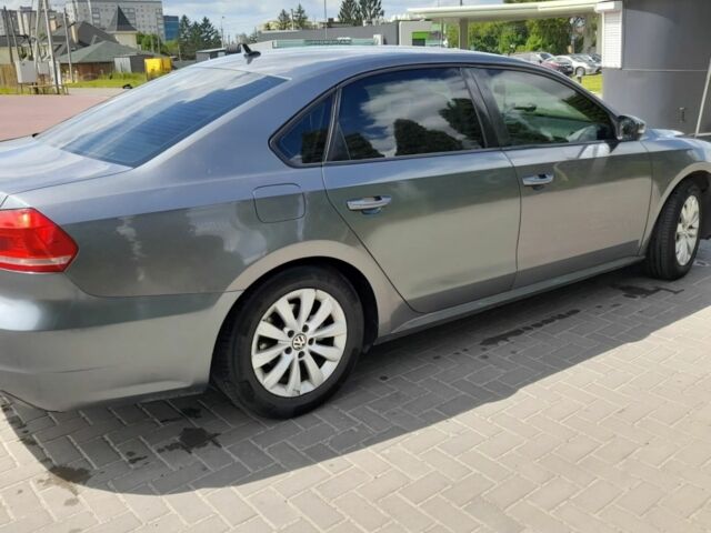 Серый Фольксваген Пассат СС, объемом двигателя 1.8 л и пробегом 199 тыс. км за 8982 $, фото 1 на Automoto.ua