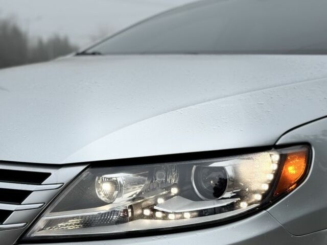 Серый Фольксваген Пассат СС, объемом двигателя 2 л и пробегом 119 тыс. км за 11200 $, фото 2 на Automoto.ua