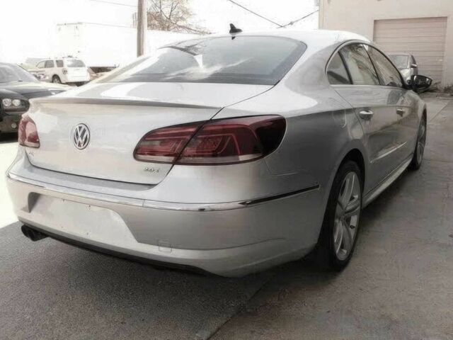 Серый Фольксваген Пассат СС, объемом двигателя 2 л и пробегом 80 тыс. км за 3900 $, фото 4 на Automoto.ua