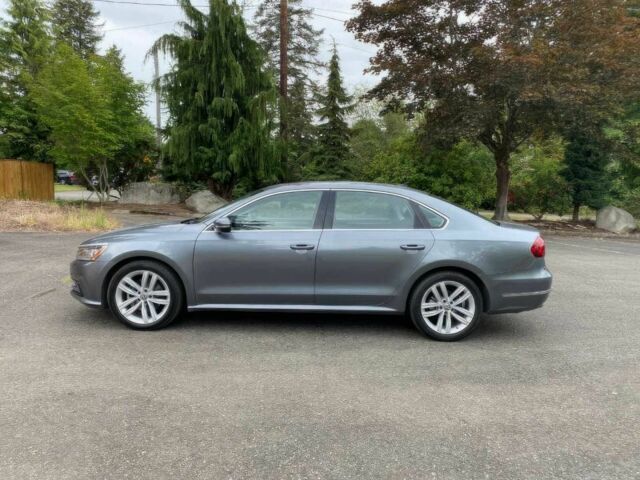 Сірий Фольксваген Пассат СС, об'ємом двигуна 2 л та пробігом 38 тис. км за 12100 $, фото 4 на Automoto.ua