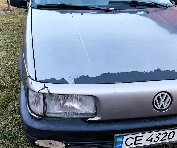 Серый Фольксваген Пассат СС, объемом двигателя 1.8 л и пробегом 300 тыс. км за 1100 $, фото 1 на Automoto.ua