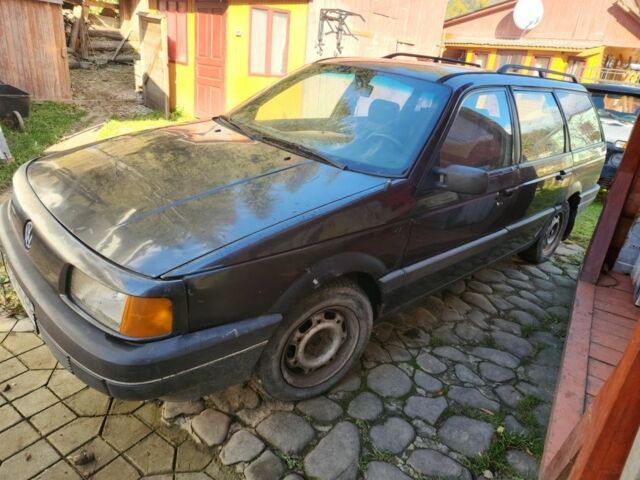 Серый Фольксваген Пассат СС, объемом двигателя 1.8 л и пробегом 350 тыс. км за 1000 $, фото 2 на Automoto.ua