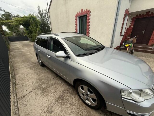 Серый Фольксваген Пассат СС, объемом двигателя 1.9 л и пробегом 477 тыс. км за 5200 $, фото 16 на Automoto.ua