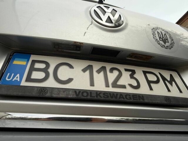 Серый Фольксваген Пассат СС, объемом двигателя 1.9 л и пробегом 477 тыс. км за 5200 $, фото 18 на Automoto.ua