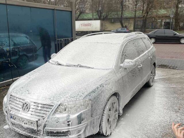 Серый Фольксваген Пассат СС, объемом двигателя 2 л и пробегом 233 тыс. км за 6900 $, фото 3 на Automoto.ua