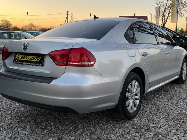 Серый Фольксваген Пассат СС, объемом двигателя 2 л и пробегом 210 тыс. км за 10300 $, фото 4 на Automoto.ua