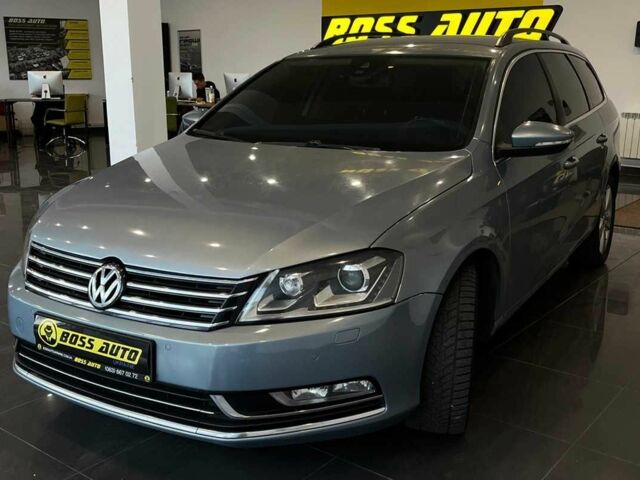 Серый Фольксваген Пассат СС, объемом двигателя 1.6 л и пробегом 281 тыс. км за 9700 $, фото 2 на Automoto.ua