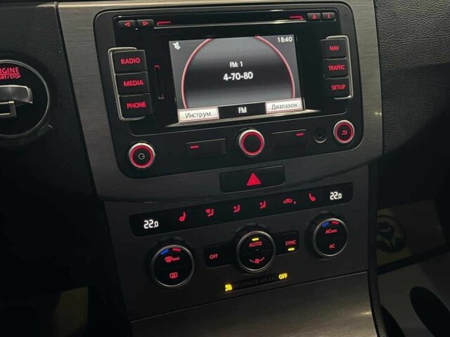 Серый Фольксваген Пассат СС, объемом двигателя 1.6 л и пробегом 281 тыс. км за 9700 $, фото 13 на Automoto.ua