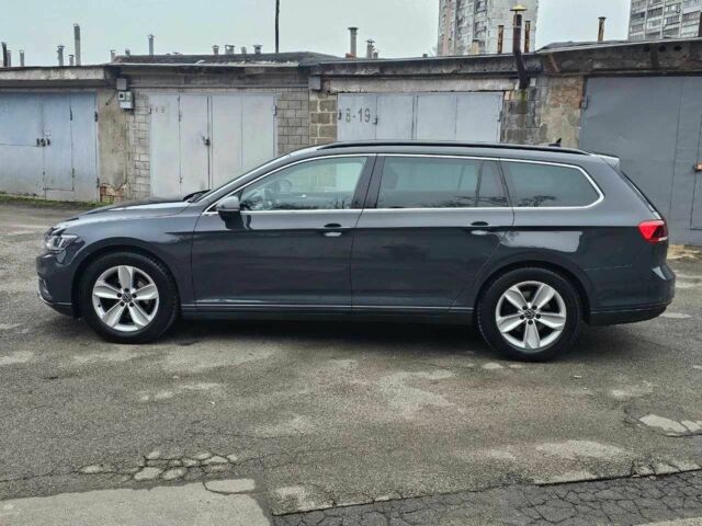 Серый Фольксваген Пассат СС, объемом двигателя 2 л и пробегом 220 тыс. км за 18500 $, фото 9 на Automoto.ua