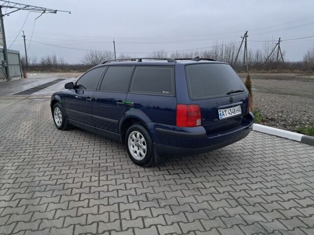 Синий Фольксваген Пассат СС, объемом двигателя 1.9 л и пробегом 280 тыс. км за 3759 $, фото 7 на Automoto.ua