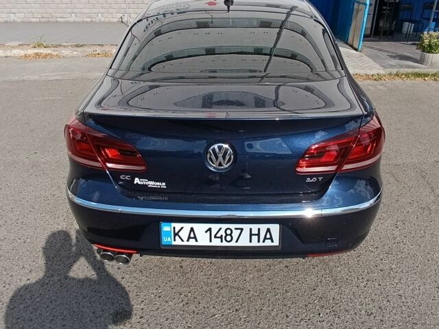 Синий Фольксваген Пассат СС, объемом двигателя 2 л и пробегом 128 тыс. км за 11350 $, фото 3 на Automoto.ua