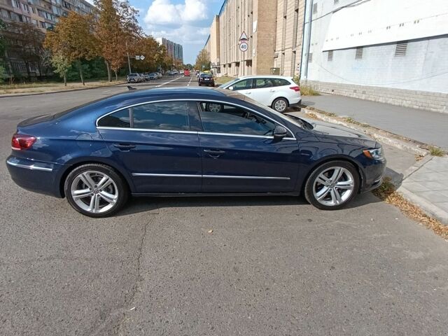 Синий Фольксваген Пассат СС, объемом двигателя 2 л и пробегом 128 тыс. км за 11350 $, фото 4 на Automoto.ua