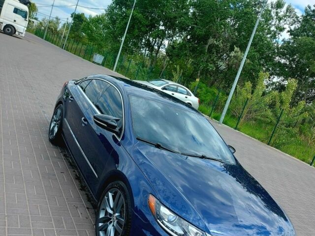 Синий Фольксваген Пассат СС, объемом двигателя 2 л и пробегом 140 тыс. км за 11500 $, фото 5 на Automoto.ua