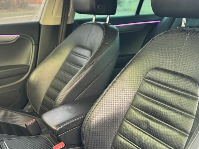 Синий Фольксваген Пассат СС, объемом двигателя 2 л и пробегом 267 тыс. км за 13500 $, фото 20 на Automoto.ua