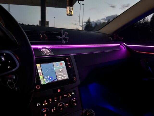 Синий Фольксваген Пассат СС, объемом двигателя 2 л и пробегом 267 тыс. км за 13500 $, фото 21 на Automoto.ua