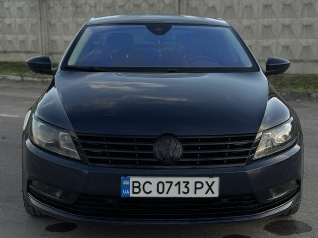 Синий Фольксваген Пассат СС, объемом двигателя 2 л и пробегом 267 тыс. км за 13500 $, фото 2 на Automoto.ua
