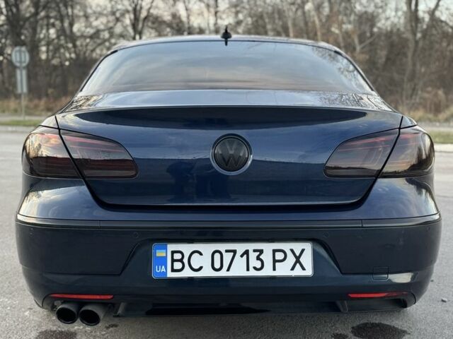 Синий Фольксваген Пассат СС, объемом двигателя 2 л и пробегом 267 тыс. км за 13500 $, фото 7 на Automoto.ua