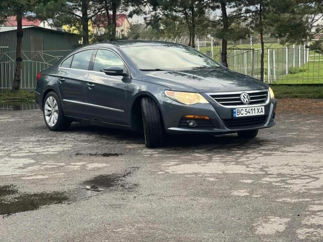 Синий Фольксваген Пассат СС, объемом двигателя 2 л и пробегом 250 тыс. км за 7200 $, фото 4 на Automoto.ua