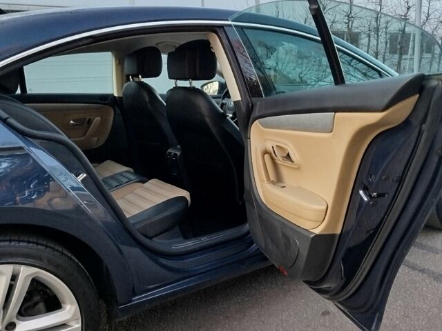 Синій Фольксваген Пассат СС, об'ємом двигуна 2 л та пробігом 160 тис. км за 9500 $, фото 21 на Automoto.ua