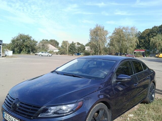 Синий Фольксваген Пассат СС, объемом двигателя 2 л и пробегом 130 тыс. км за 10000 $, фото 3 на Automoto.ua