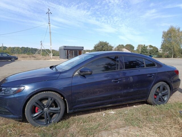 Синий Фольксваген Пассат СС, объемом двигателя 2 л и пробегом 130 тыс. км за 10000 $, фото 2 на Automoto.ua