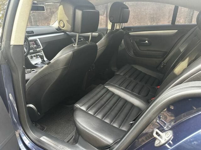 Синий Фольксваген Пассат СС, объемом двигателя 2 л и пробегом 178 тыс. км за 12700 $, фото 17 на Automoto.ua