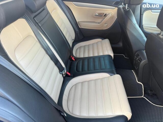 Синий Фольксваген Пассат СС, объемом двигателя 2 л и пробегом 242 тыс. км за 10390 $, фото 11 на Automoto.ua