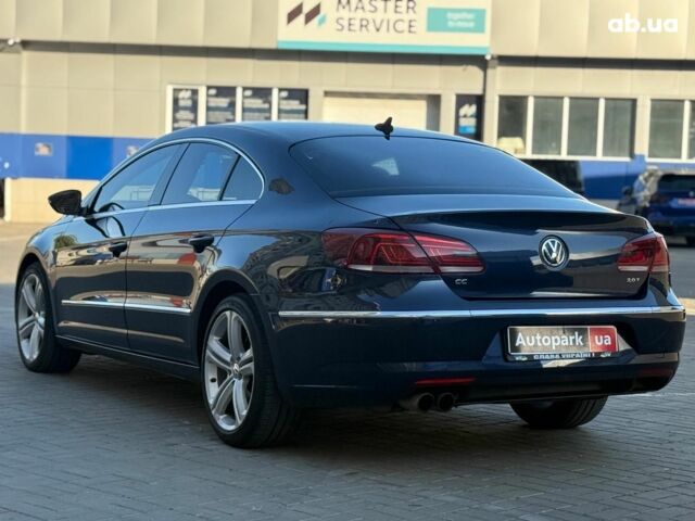 Синий Фольксваген Пассат СС, объемом двигателя 2 л и пробегом 242 тыс. км за 10390 $, фото 7 на Automoto.ua