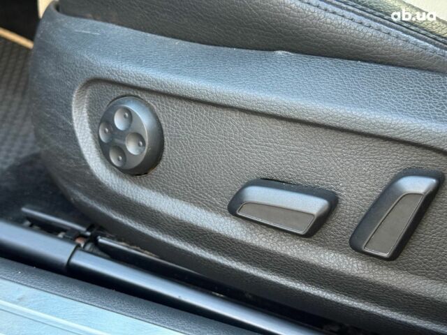 Синий Фольксваген Пассат СС, объемом двигателя 2 л и пробегом 242 тыс. км за 10390 $, фото 21 на Automoto.ua