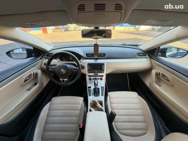 Синий Фольксваген Пассат СС, объемом двигателя 2 л и пробегом 242 тыс. км за 10390 $, фото 13 на Automoto.ua