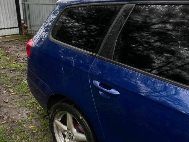 Синий Фольксваген Пассат СС, объемом двигателя 2 л и пробегом 284 тыс. км за 5200 $, фото 3 на Automoto.ua