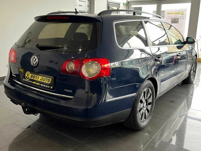 Синій Фольксваген Пассат СС, об'ємом двигуна 2 л та пробігом 340 тис. км за 5600 $, фото 6 на Automoto.ua