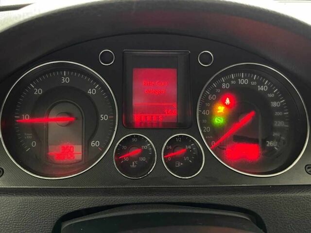 Синій Фольксваген Пассат СС, об'ємом двигуна 2 л та пробігом 340 тис. км за 5600 $, фото 11 на Automoto.ua