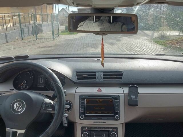 Синий Фольксваген Пассат СС, объемом двигателя 2 л и пробегом 320 тыс. км за 6950 $, фото 10 на Automoto.ua