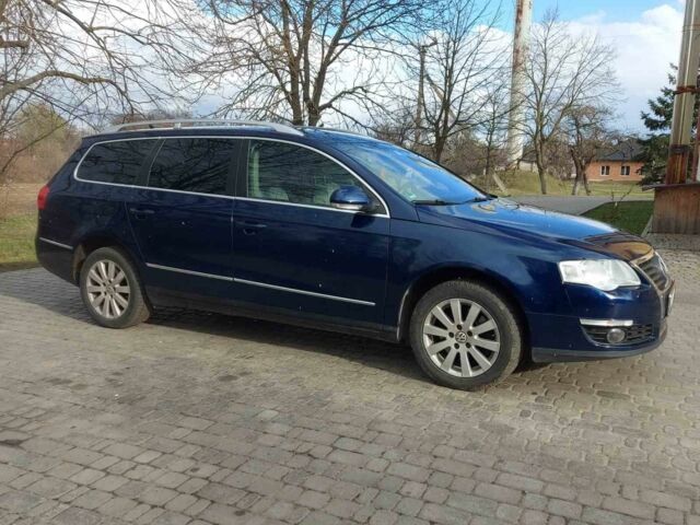 Синий Фольксваген Пассат СС, объемом двигателя 2 л и пробегом 320 тыс. км за 6950 $, фото 5 на Automoto.ua