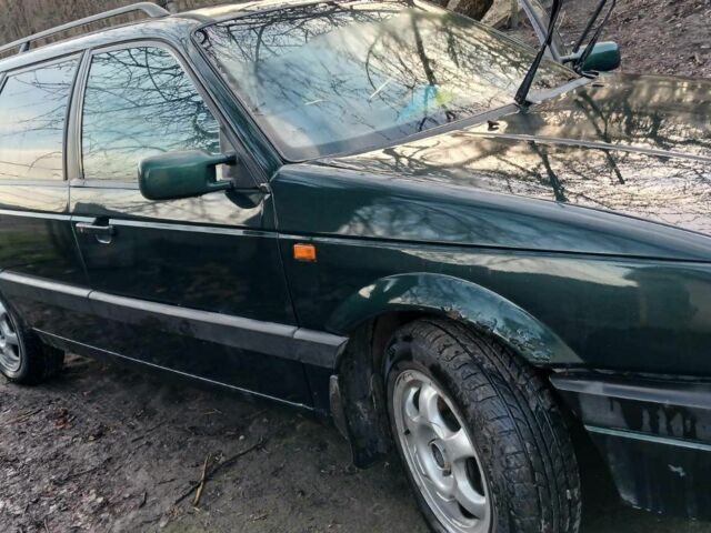 Зеленый Фольксваген Пассат СС, объемом двигателя 2.8 л и пробегом 300 тыс. км за 1900 $, фото 2 на Automoto.ua