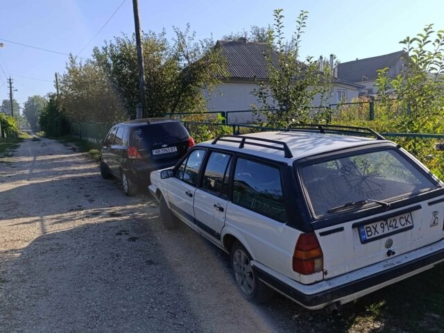 Белый Фольксваген Пассат Вариант, объемом двигателя 1.8 л и пробегом 3 тыс. км за 700 $, фото 1 на Automoto.ua