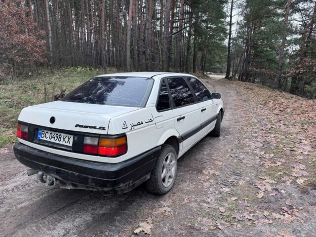 Білий Фольксваген Пассат Варіант, об'ємом двигуна 1.8 л та пробігом 20 тис. км за 1600 $, фото 4 на Automoto.ua