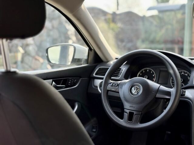 Белый Фольксваген Пассат Вариант, объемом двигателя 1.8 л и пробегом 207 тыс. км за 8290 $, фото 10 на Automoto.ua