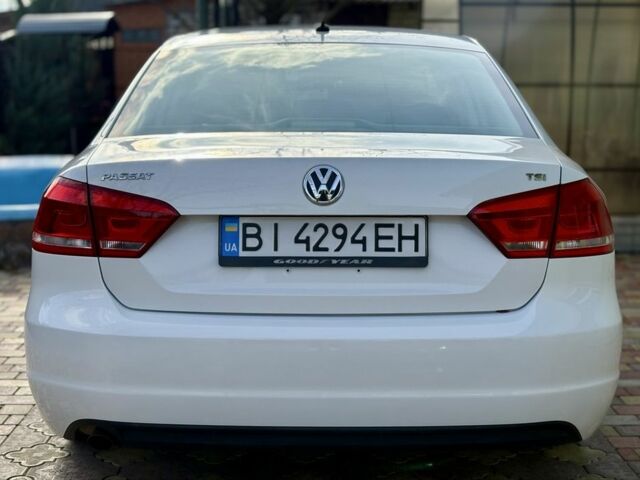 Белый Фольксваген Пассат Вариант, объемом двигателя 1.8 л и пробегом 207 тыс. км за 8290 $, фото 4 на Automoto.ua