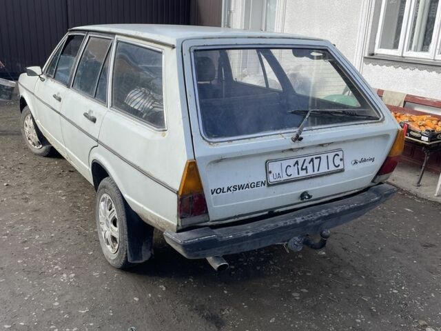 Фольксваген Пассат Вариант 1979 в Черновцах на Automoto.ua Белый Фольксваген Пассат Вариант, объемом двигателя 0 л и пробегом 650 тыс. км за 550 $, фото 3 на Automoto.ua