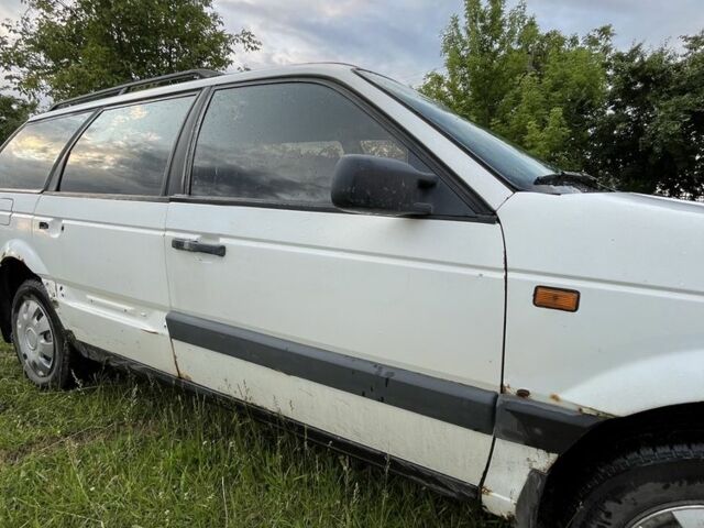 Белый Фольксваген Пассат Вариант, объемом двигателя 1.6 л и пробегом 440 тыс. км за 1300 $, фото 7 на Automoto.ua