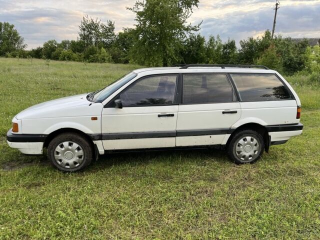 Белый Фольксваген Пассат Вариант, объемом двигателя 1.6 л и пробегом 440 тыс. км за 1300 $, фото 2 на Automoto.ua