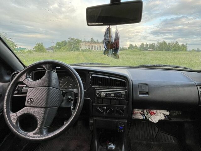 Белый Фольксваген Пассат Вариант, объемом двигателя 1.6 л и пробегом 440 тыс. км за 1300 $, фото 10 на Automoto.ua