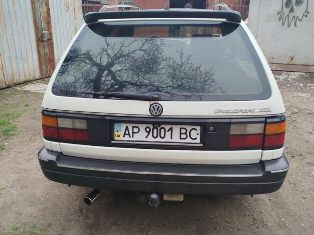 Белый Фольксваген Пассат Вариант, объемом двигателя 1.6 л и пробегом 500 тыс. км за 1600 $, фото 6 на Automoto.ua