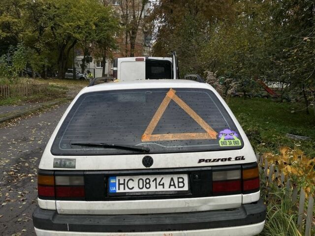 Фольксваген Пассат Вариант 1989 в Львове на Automoto.ua Белый Фольксваген Пассат Вариант, объемом двигателя 1.9 л и пробегом 250 тыс. км за 1000 $, фото 2 на Automoto.ua