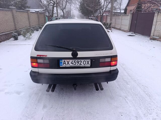 Белый Фольксваген Пассат Вариант, объемом двигателя 1.6 л и пробегом 280 тыс. км за 2899 $, фото 6 на Automoto.ua