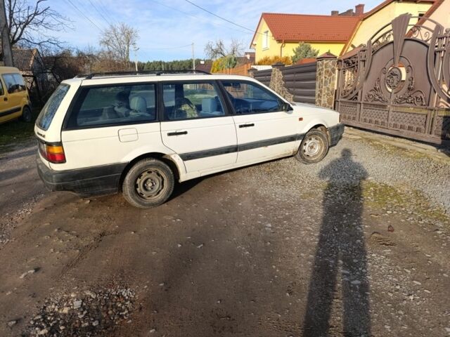 Белый Фольксваген Пассат Вариант, объемом двигателя 1.8 л и пробегом 285 тыс. км за 1150 $, фото 7 на Automoto.ua