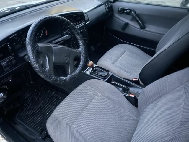 Белый Фольксваген Пассат Вариант, объемом двигателя 1.6 л и пробегом 263 тыс. км за 1200 $, фото 5 на Automoto.ua