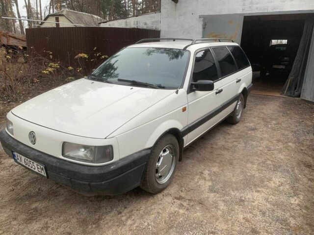 Білий Фольксваген Пассат Варіант, об'ємом двигуна 1.8 л та пробігом 431 тис. км за 3000 $, фото 1 на Automoto.ua